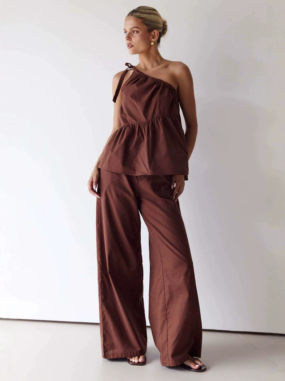 Zara Sleeveless One Shoulder Asymmetric Top and Linen Blend Pants Set